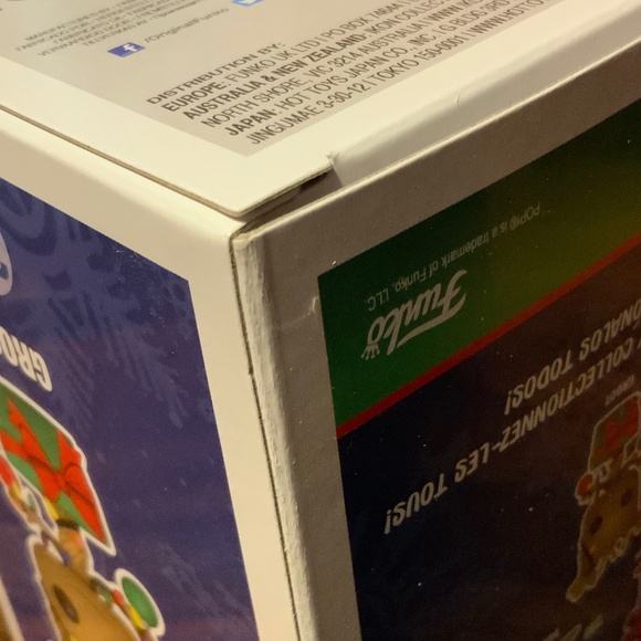 Funko POP! Groot #399 (Marvel) - Picture 8 of 9